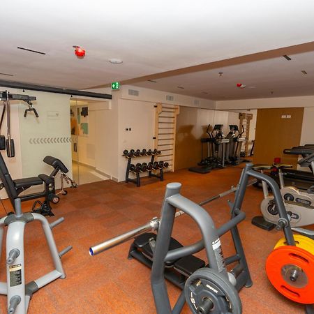 Hotel Golden Palace Shkodra Kültér fotó